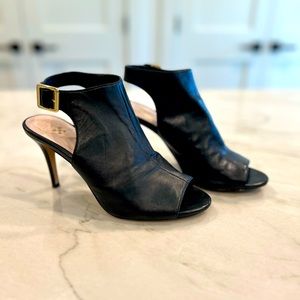 VINCE CAMUTO leather heel dress sandals